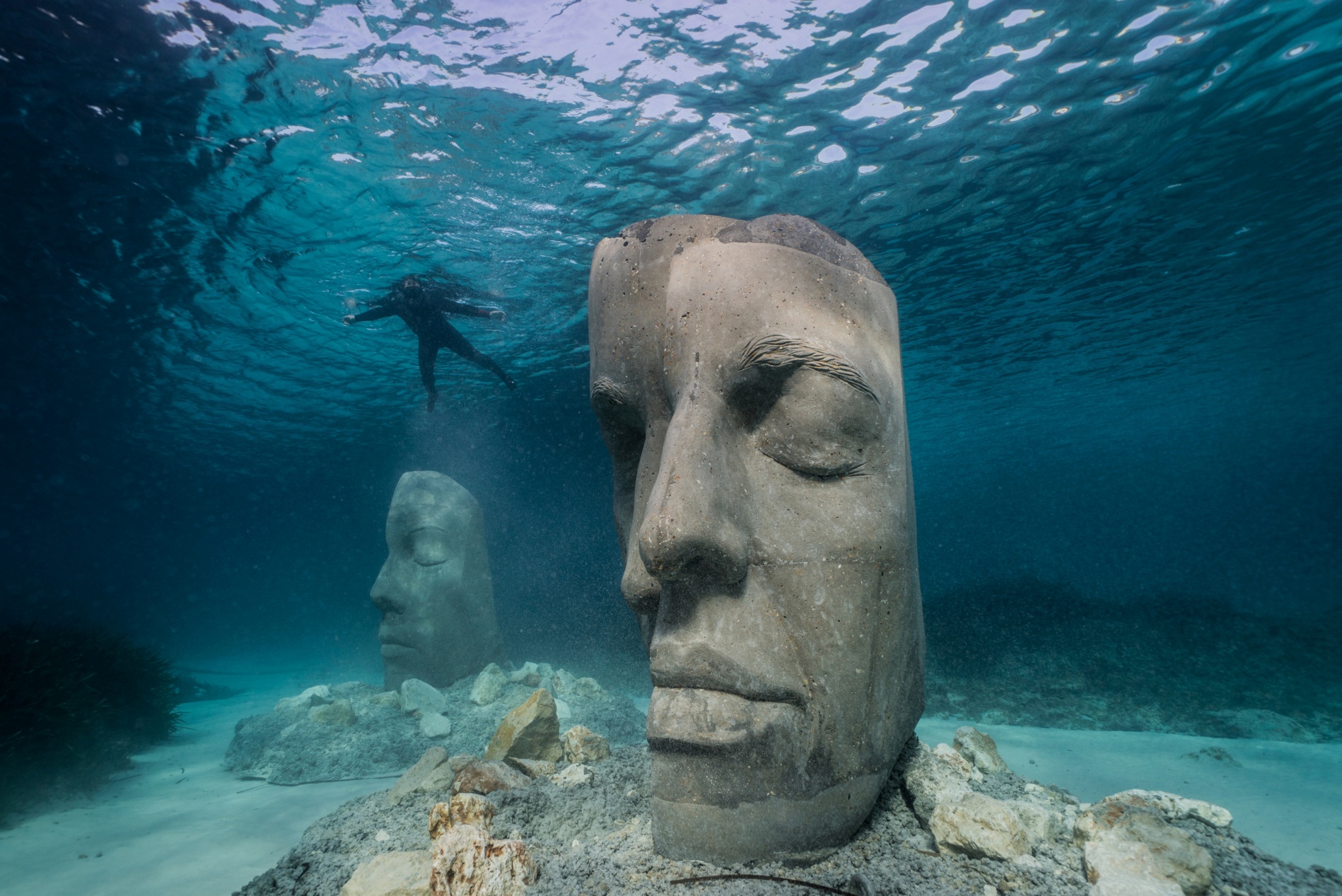 Cannes-underwater-museum-00338Jason_decaires_taylor-featured.jpg